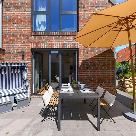 Fischerstuuv كاروليننسيل